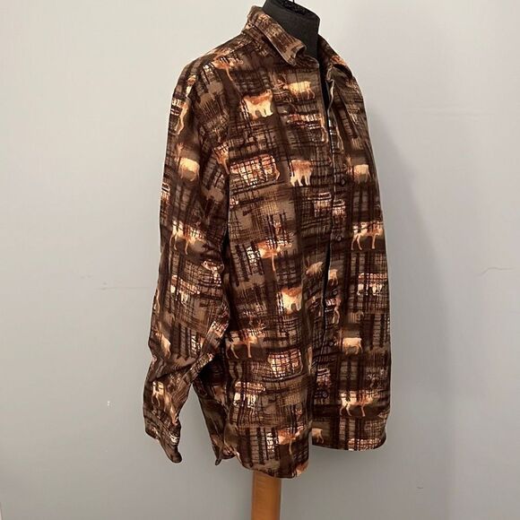 Cabela's Women’s Bear & Moose Print Flannel Button-Up Shirt - Picture 5 of 10